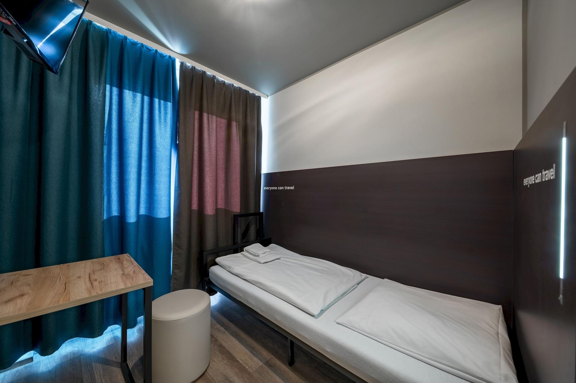 Hotel A&O Muenchen Hauptbahnhof Esterno foto