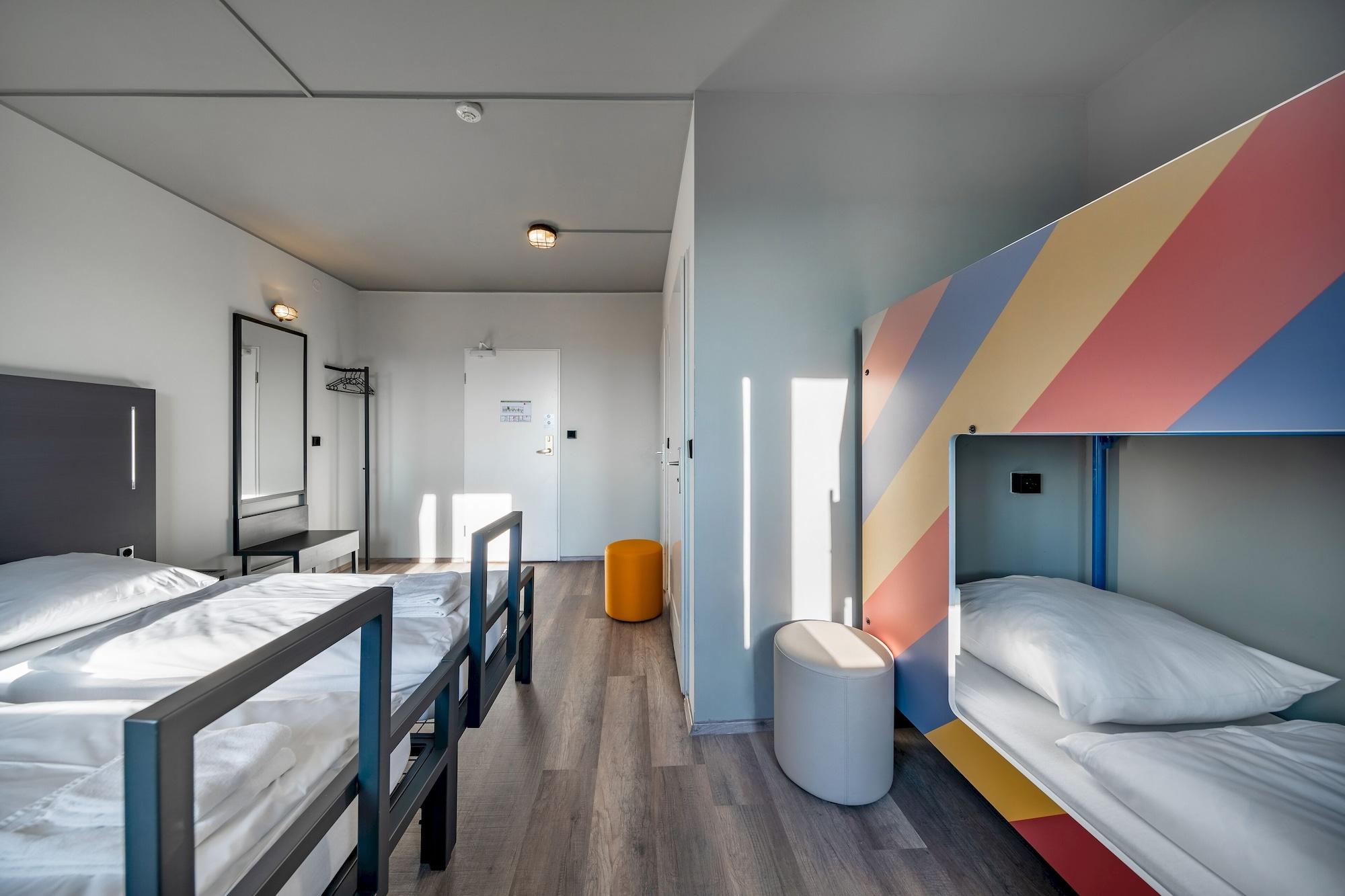 Hotel A&O Muenchen Hauptbahnhof Esterno foto