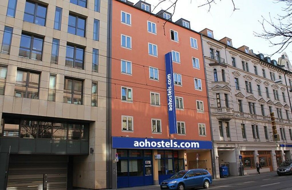 Hotel A&O Muenchen Hauptbahnhof Esterno foto